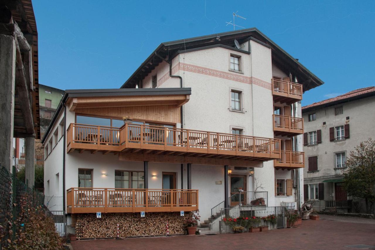 Hotel Locanda Le Tre Oche Molina di Ledro Ngoại thất bức ảnh